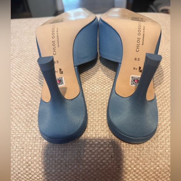 Chloe Gosselin by Larroude Ava Blue Satin Mules Size 8.5 - Picture 7 of 11